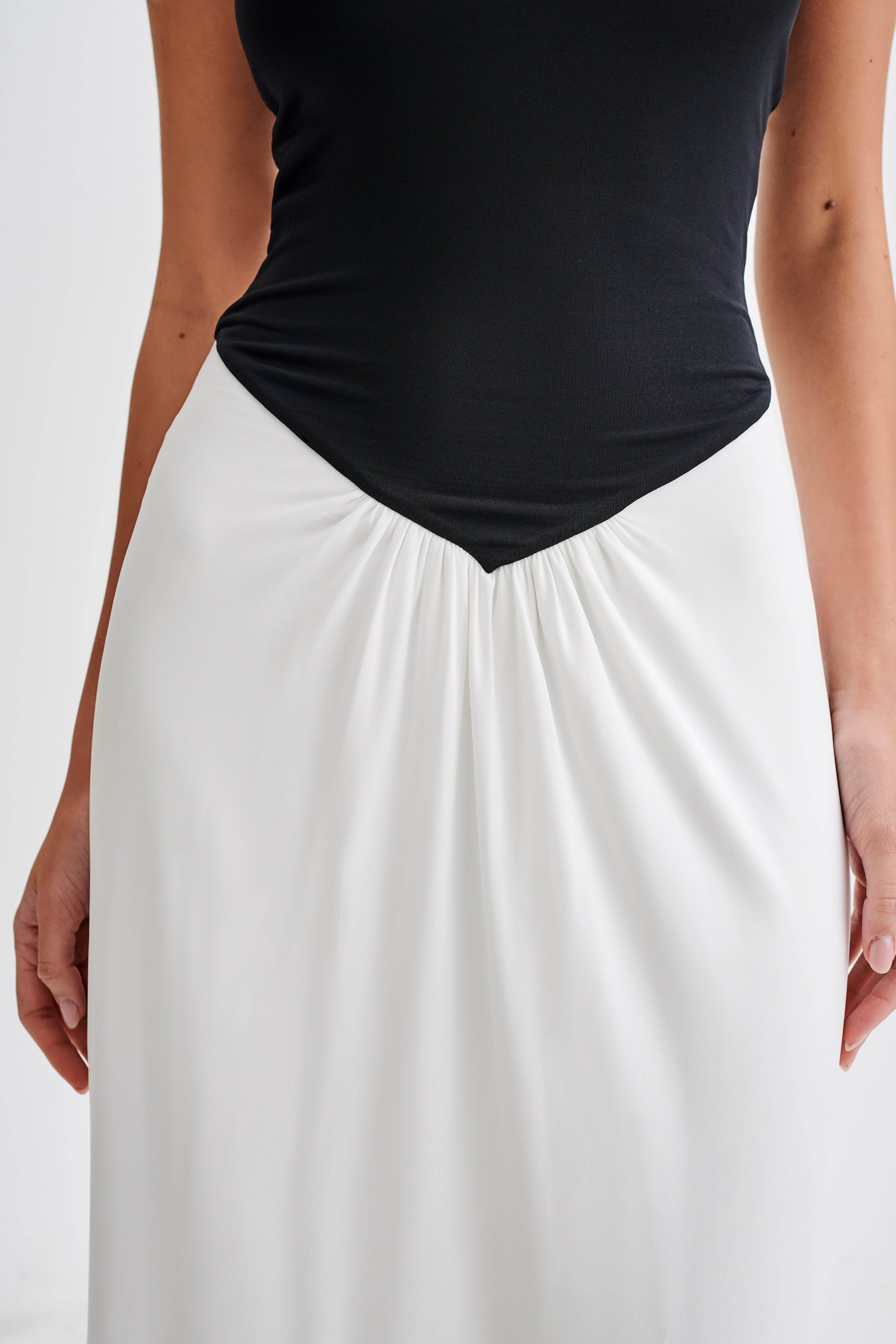 Ruby Strapless Slinky Maxi Dress - Black/White - Image 2